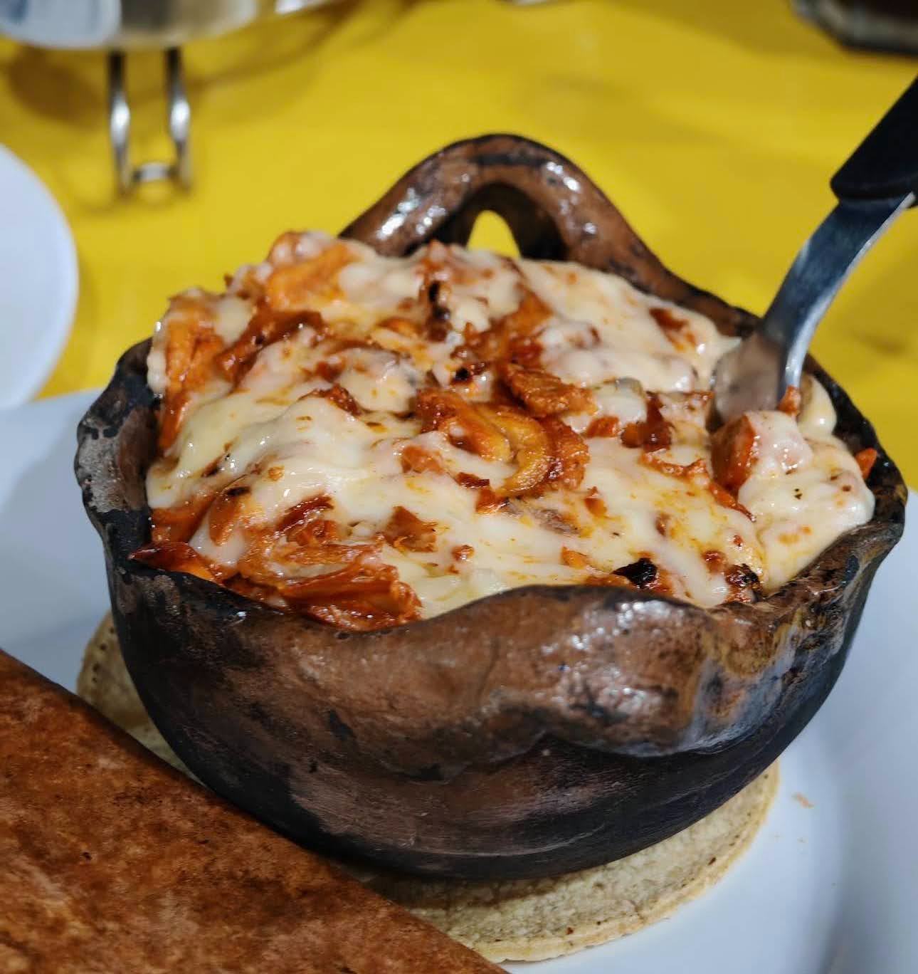 Chicharrón de queso